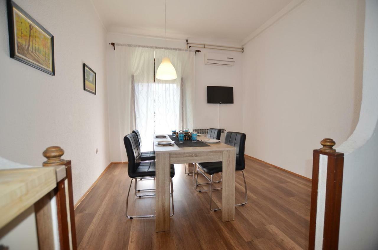 Yulia Apartments Rovinj Exterior foto